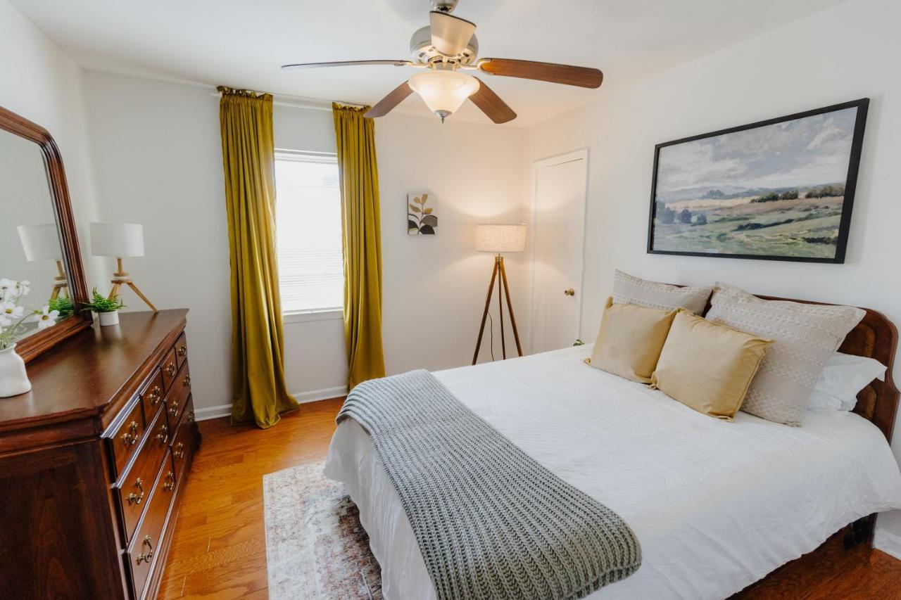 Centrally Located 2Br Overton Square Unit 2 Fast Wifi Free Parking Yes Pets Мемфіс Екстер'єр фото