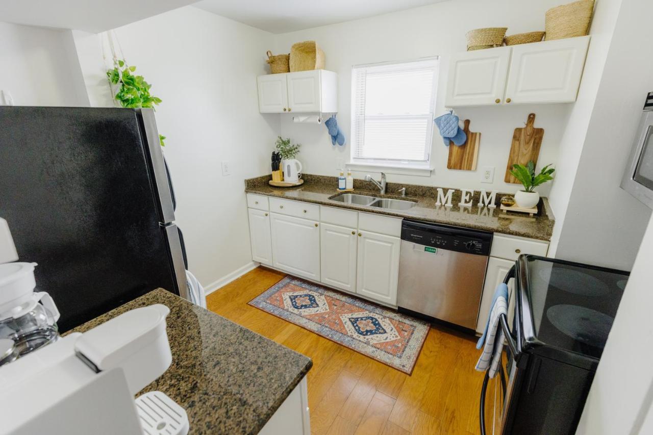 Centrally Located 2Br Overton Square Unit 2 Fast Wifi Free Parking Yes Pets Мемфіс Екстер'єр фото